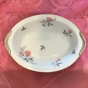 Noritaki Rosabel Serving Bowl. 10” Oval.